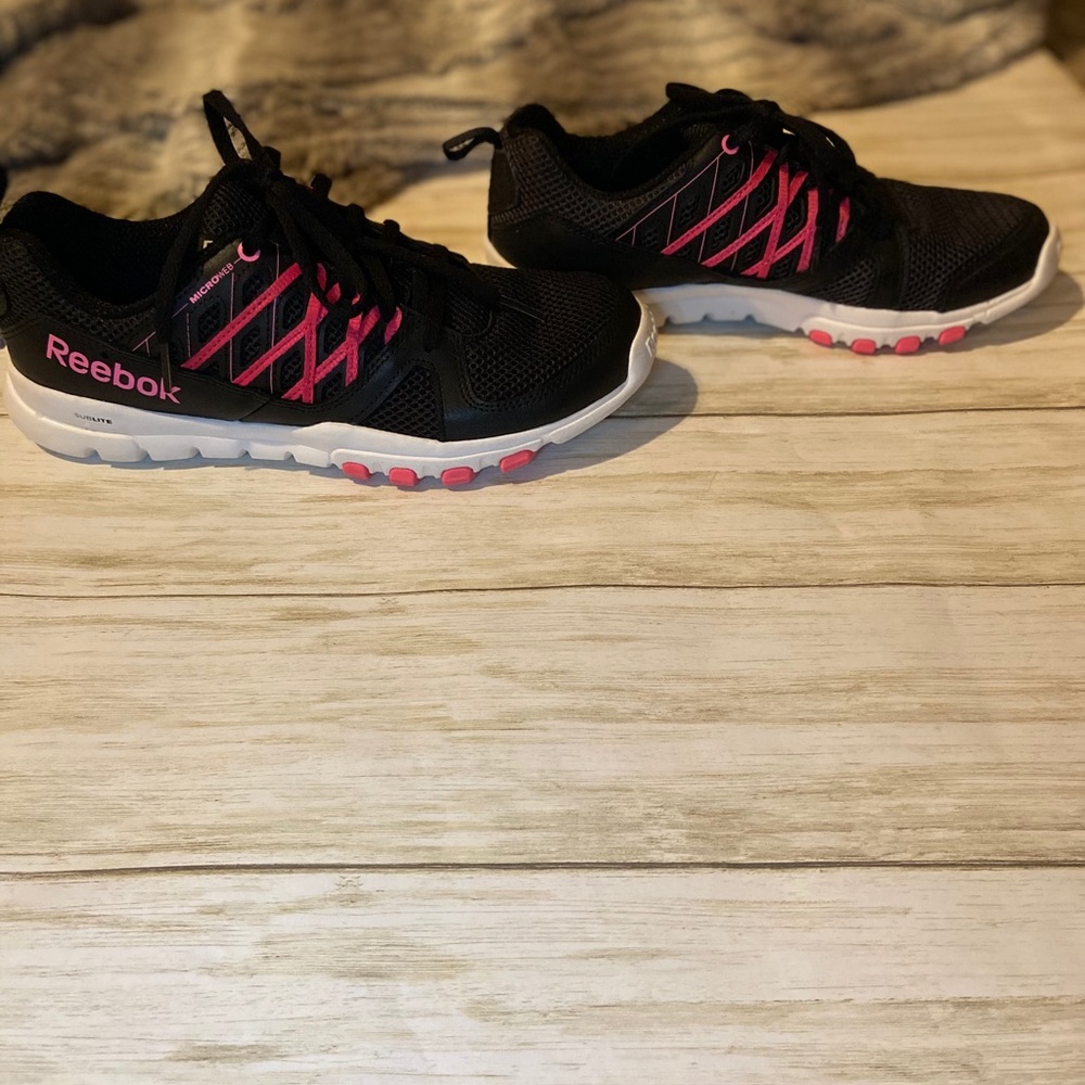 Reebok•Women's Sublite Train RS 2.0 - Picture 3 of 7